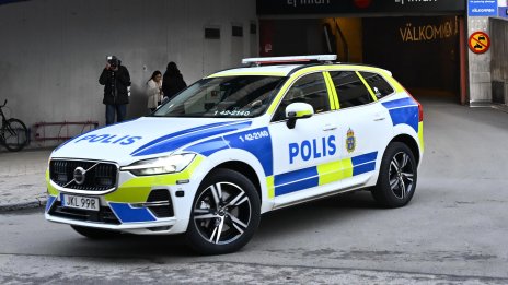 Брутална сексуална експлоатация: Швед принудил жена си да проституира с над 120 мъже