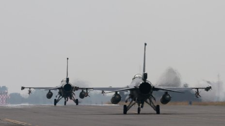 Два F-16 катастрофираха за месец в Южна Корея &ndash; нараства ли кризата с инцидентите?