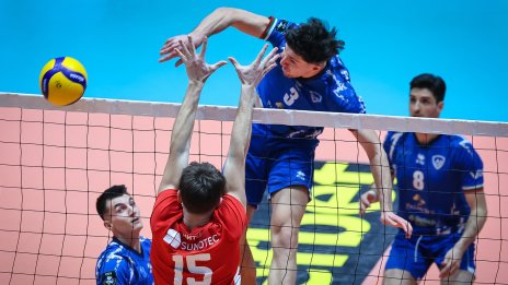 Левски взе категорично волейболното дерби срещу ЦСКА