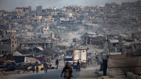 Освободени израелски заложници искат "Хамас" да върне телата на убитите, останали в Газа