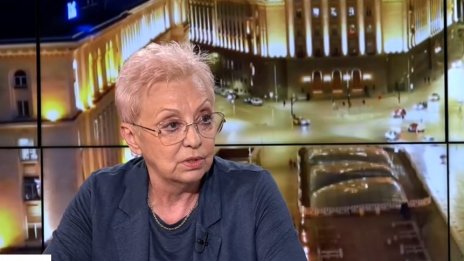 Диана Дамянова: Белезници наместо пасти  