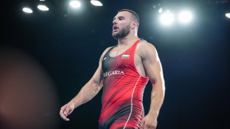 България завърши трета в класирането по медали на Европейското по борба