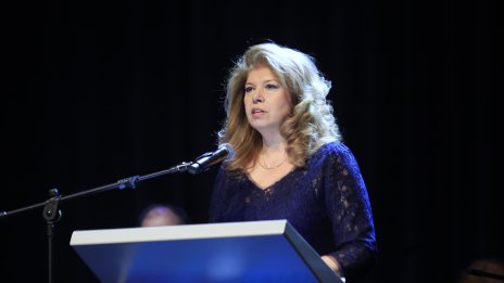 Йотова: Ако спрем да говорим за култура, се отказваме от себе си