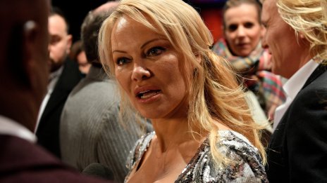 Памела Андерсън не пожелала да се завърне като Спасителка на плажа