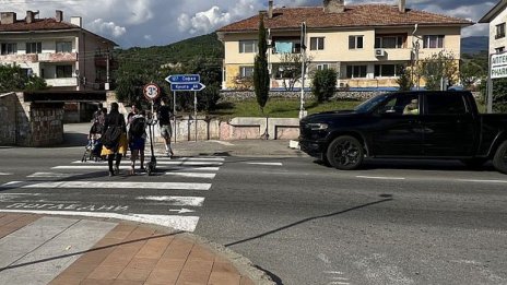 Пътни полицаи ще регулират движението в Кресна