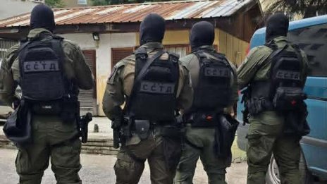 Разкриха ОПГ за трафик на мигранти от Гърция през България за Западна Европа 