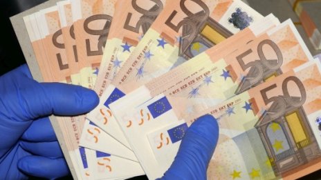 12-годишен опита да плати с фалшива банкнота от 50 евро в Гурково