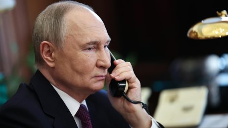 Нито Пражка пролет, нито ГУЛАГ: Ето как Русия на Путин пренаписва историята, за да оправдае войните си