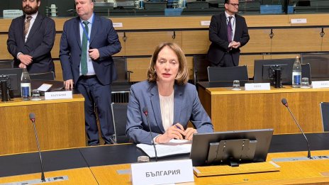 Нейнски: Суверенна Украйна е от значение за сигурността на Европа