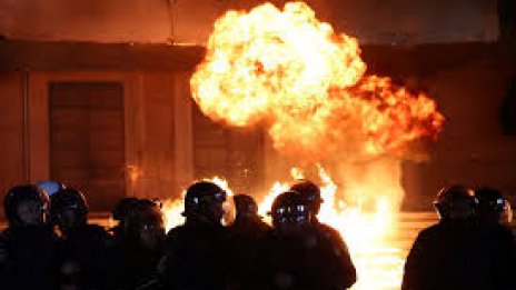 Кървава новогодишна нощ: 24 убити при атака с дронове в хотел край Херсон