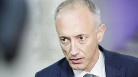 Вълчев: Математика, химия и физика са най-трудни на децата