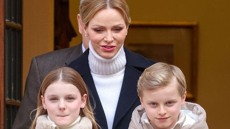 Принцеса Шарлийн от Монако си пусна дълга коса, след като 15 години ходеше с къси прически