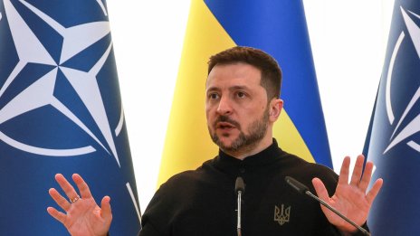 Зеленски: Украйна очаква три милиона артилерийски снаряда от съюзниците