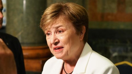 МВФ с прогноза: Слаби са перспективите за растеж на икономиката