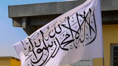Пакистан предупреди, че ако разговорите с Афганистан се провалят, може да има „открита война“