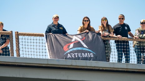 Какво свързва един българин с мисията Артемис? 