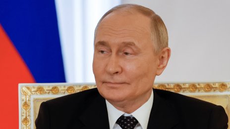 Министър на Путин отправя предупреждение за рецесия