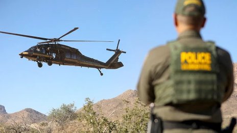 Полицай от Граничната служба простреля мъж в Аризона