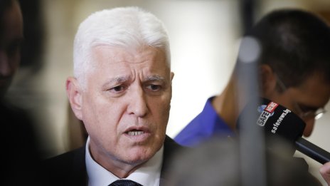 Уволниха подполковник - подозират злоупотреби за стотици милиони в Българската армия
