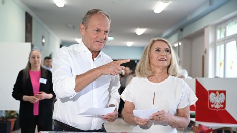 След победата на Навроцки: Туск ще поиска вот на доверие на правителството си