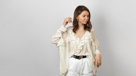 Готическите блузи - хит за пролетта