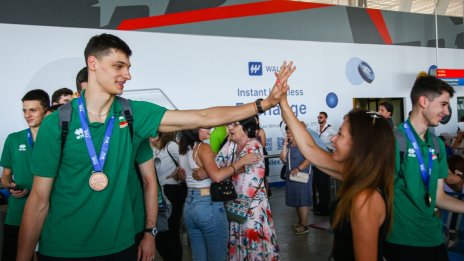 Александър Николов и неговия отбор са на финал в Италия