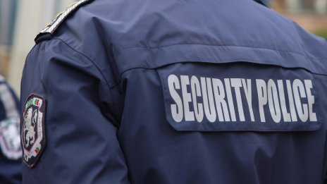 15 локали пребили мъж в "Стрелбище"