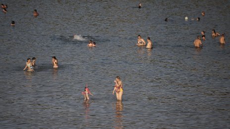 Гореща вълна в Гърция от утре, жеги над 40 градуса