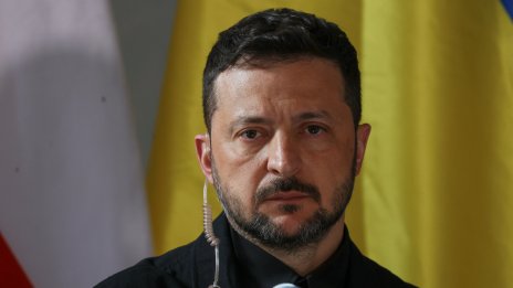 Зеленски: Русия се опитва да спечели време, за да продължи войната