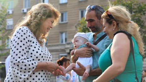  &bdquo;Всеки нов живот заслужава шанс&ldquo;: Йотова с емоционално послание към лекарите от &bdquo;Майчин дом&ldquo;