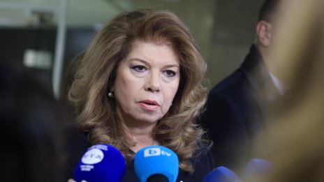 Йотова: Споразумението с Украйна е неадекватно, слабо замислен и изпълнен политически акт