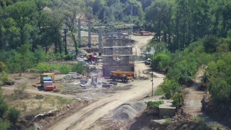 Прогноза: Пътният ад на Кресна свършва в края на 2027 г.