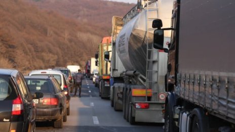 Задържан е шофьор на камион, умишлено спрял в тунел &bdquo;Витиня&ldquo; на АМ &bdquo;Хемус&ldquo; 