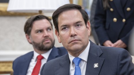 Битката за Украйна разделя висшия екип на Тръмп