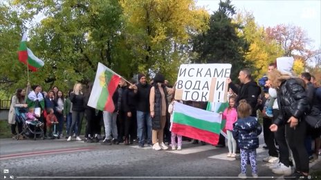  Жители от с. Поликраище блокираха главен път Русе-Велико Търново