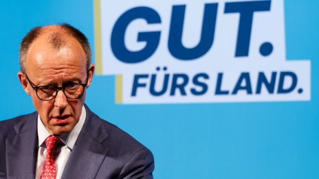 Мерц призова Европа да се еманципира от САЩ и да не се принизява