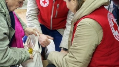 Започва раздаването на хранителни продукти за уязвими групи граждани