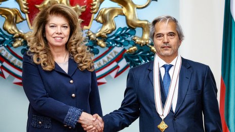 Йотова удостои посланика на Аржентина в България с &ldquo;Мадарски конник&ldquo; първа степен