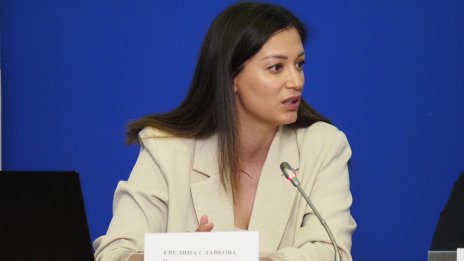 Евелина Славкова: Все повече се усеща хипотезата ГЕРБ да няма кандидат за президент