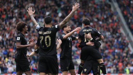 Без Роналдо: Португалия вкара 9 гола на Армения