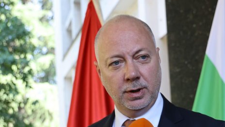 Желязков за словото на Радев: В политиката метафорите трябва да са подплатени с ясно наименование