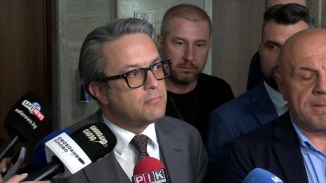 Тома Биков: Искат да превърнат парламента в "гумен печат" на Радев 