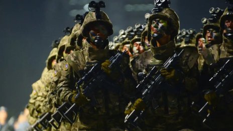 На украинския фронт: Корейците на Путин срещу колумбийците на Зеленски