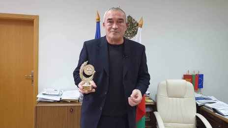 Човек с голямо сърце: Червен бряг скърби за д-р Костадинов, загинал днес край Телиш 