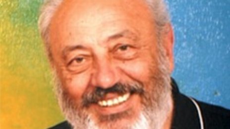 Почина писателят Пелин Пелинов, един от основателите на театър „Сълза и смях“