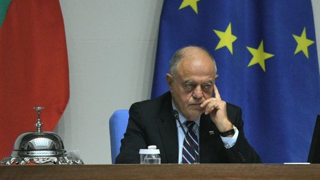 Атанасов: Йотова и Радев са като Тодор Живков - дайте да се снишим, докато мине бурята