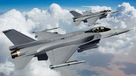 Украински F-16 се разби, пилотът му загина