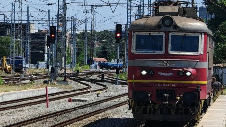 Забравен куфар е причина за евакуация на сутрешния влак Бургас - София 