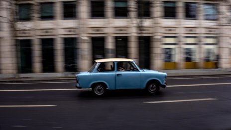Преди 34 г. последният Трабант слиза от поточната линия, но още е скъп на Германия