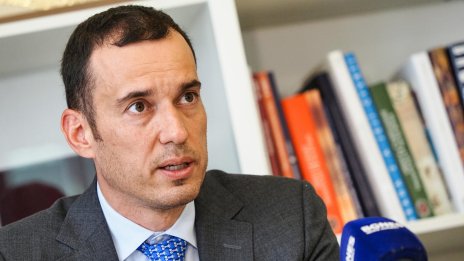Терзиев смени шефа на завода за боклук 